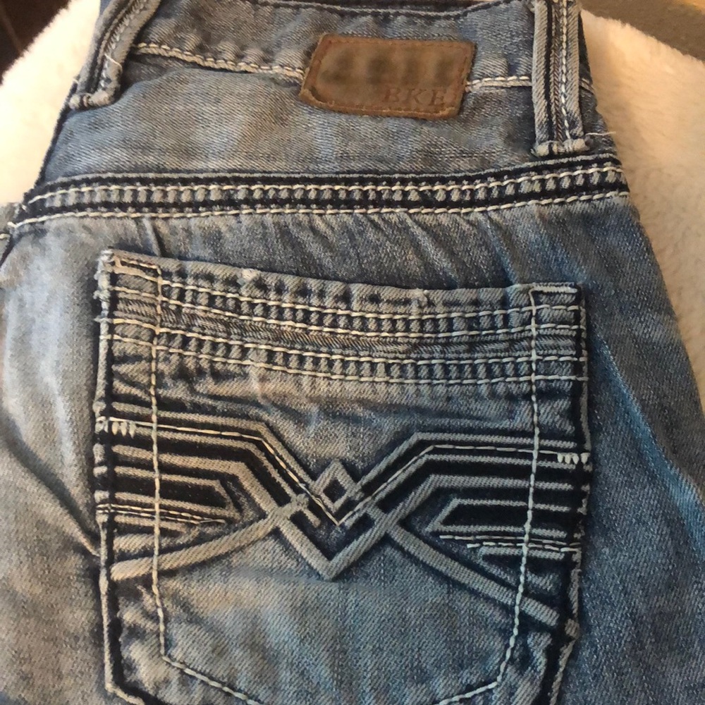 BKE Carter Straight jeans. P2426